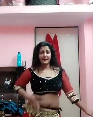 Bhabhi καυτός χορός