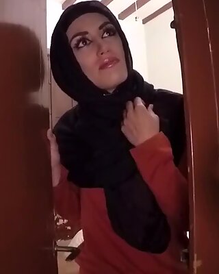 Amatör mogen anal creampie och tight mager tonåring första gången den största arabiska porr i