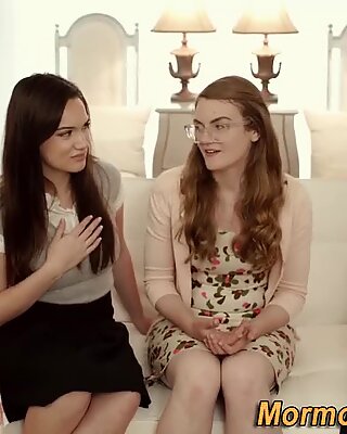 Mormon muffdived podľa lesbo